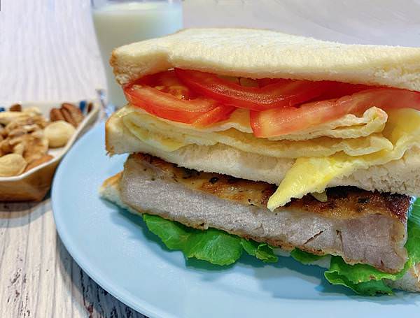 大成食品極厚豬排早餐三明治