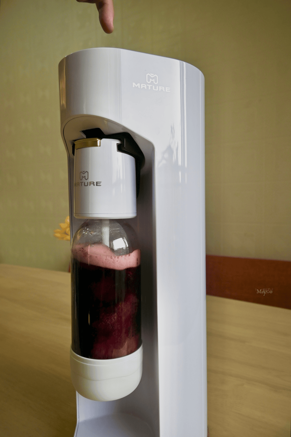 美萃MATURE氣泡水機|居家飲料輕鬆做,可打果汁的氣泡機,省錢健康無負擔 - 第19張圖