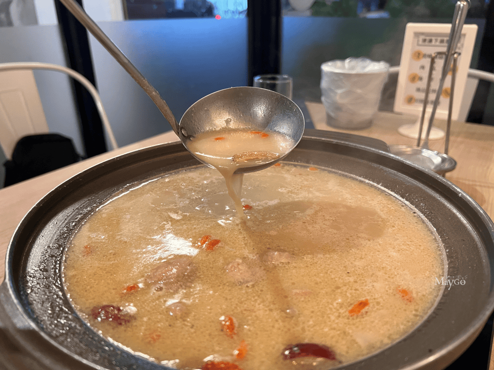 台中火鍋|雙鍋粵式豬肚雞煲鍋,西區特色火鍋,正宗胡椒豬肚鍋暖胃養生火鍋推薦 - 第9張圖